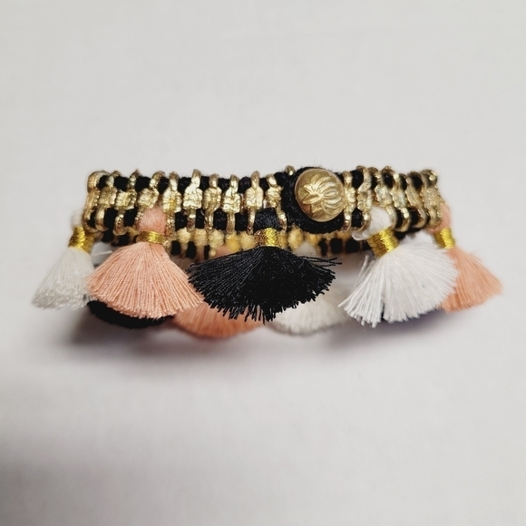 Anthropologie Shiraleah Chicago womens felicity multicolor tassel bracelet - Picture 2 of 6